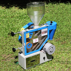 เครื่องกะเทาะเปลือกเมล็ดโกโก้ Cocoa Husking Machine รุ่น H1